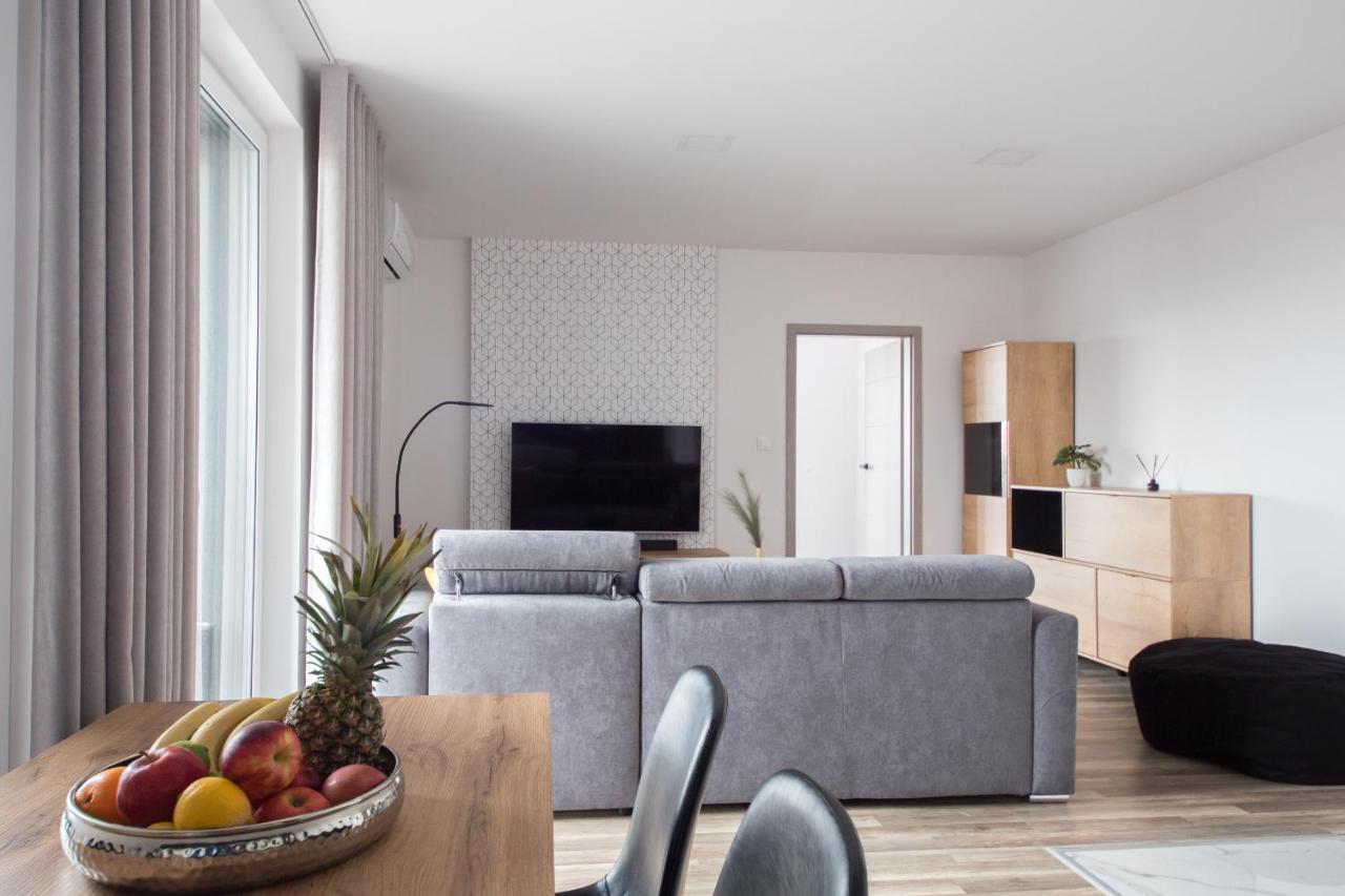 Apartament 23 Park City أوستروف فيلكابورسكي المظهر الخارجي الصورة